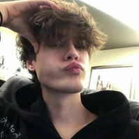 Nicolás