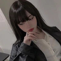 ยูมิ(เพื่อนพระเอก)​
