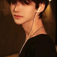 ยูฟ่า​(เด็กของพระเอก)​(ปลอมตัว)​