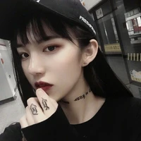 แพร(พี่นางเอก)