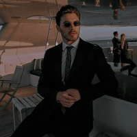 Damián Volkov Hilton