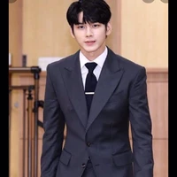 โกมินโฮ(ลูกน้องนางเอก)