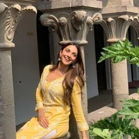 Sofia advani (FL)