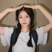 ใยไหม (เพื่อนปีใหม่)