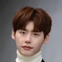 รุ่นพี่ซึงกิ