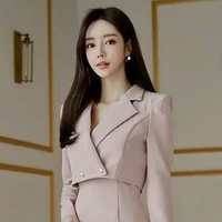 เบส//เพื่อนนางเอก