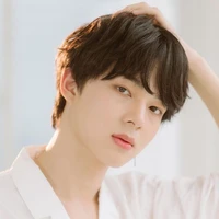 นุนิว(เพื่อนนอ.)