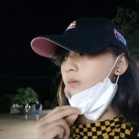นาเย่ย(ผู้แต่งเอง+พระเจ้าของโลกนิยาย)