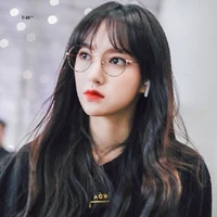 นิรา​ เพื่อน​ น.อ