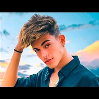 alex