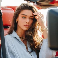 Eda Miller (18)(amiga)