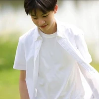 หวังอี้