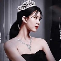 𝐐𝐮𝐞𝐞𝐧 𝐈𝐥𝐲𝐚𝐧𝐚 𝐕𝐲𝐨𝐫𝐚 𝐀.