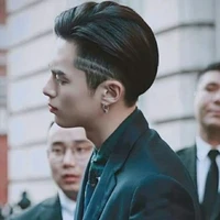 เร็น(เพื่อนพระเอก)