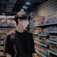 ลีโอ(เพื่อนพระเอก)