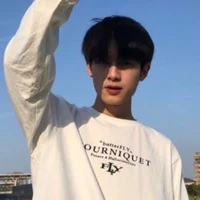 บาส(เพื่อนพระเอก)​