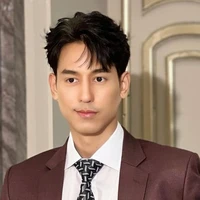 พจ(พ่อพระเอก)