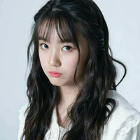Kang Yeseo