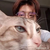 ไบเบิ้ล(พระเอก👓🔥)