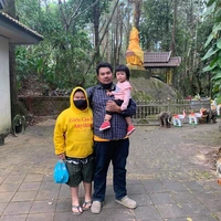 ต้นกล้า ผู้สร้างเรื่อง