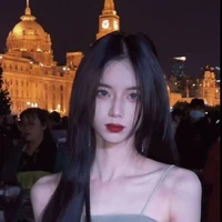 ซี(นางเอก)