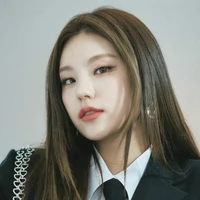 yeji (lisa