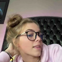 Holly 