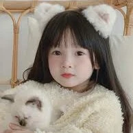 แชมเปญ<นางเอกตอนเด็ก>