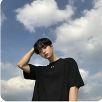 ควีน(นายเอก)
