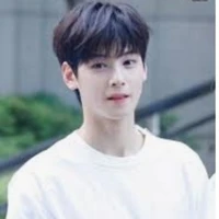 ยูจิ(เพื่อนพระเอก)
