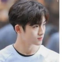 ยูชิน(เพื่อนนายเอก)