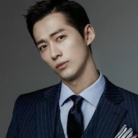 Reynold J Alonso(Ayah tiri)