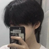 สกาย(เพื่อนพ.อ)✨😏