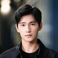 ภาคิน(พระเอก)
