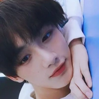 seo jun (yn secretary)