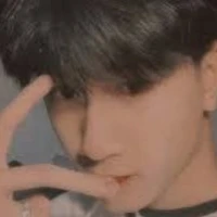 แชมป์(เพื่อนพระเอก)