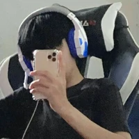 คิง[พระเอก]