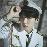 kapt. yoongi min