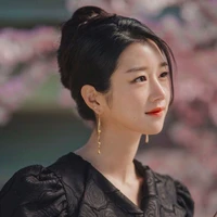 𝐄𝐥𝐥𝐚 𝐀𝐥𝐥𝐞𝐧 𝐍𝐚𝐫𝐞𝐧𝐝𝐫𝐚