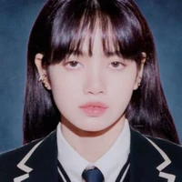 Lisa .