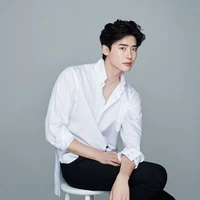 ซี(พ่อนายเอก)