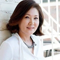 Jeon Hana ( Oma Hyunjin )
