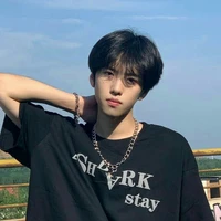 ฉลาม(นายเอกไม่ใส่แว่น+มาเฟีย)🐬💐