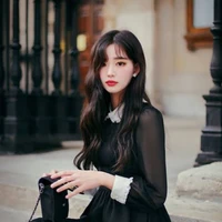 ชม