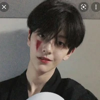 คิม//พระเอก