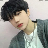 หลิงหมิงอี้(หัวหน้าหน่วย KSBC)