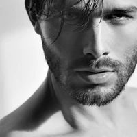 Damien D