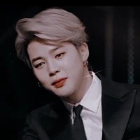 𝐉𝐢𝐦𝐢𝐧