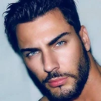 Christian Gray( Alfa dominate)