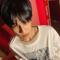 วิว(เพื่อนนายเอก)